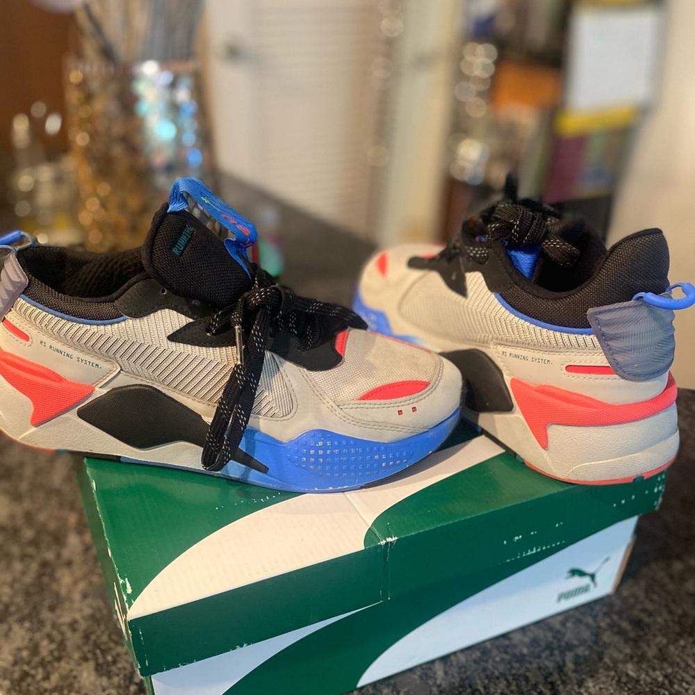 Puma sneakers